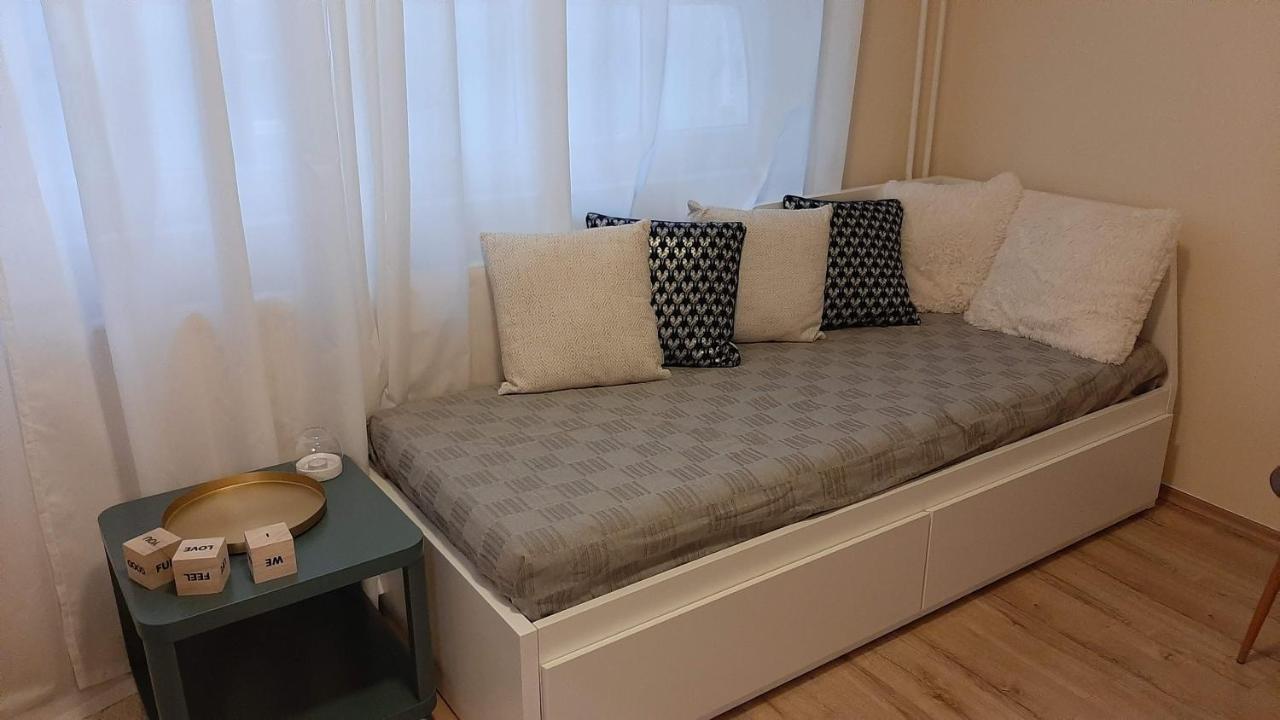 Mhc Studio Капошвар Экстерьер фото