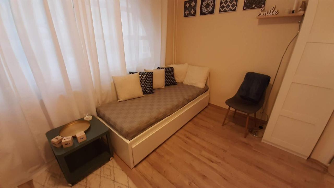 Mhc Studio Капошвар Экстерьер фото